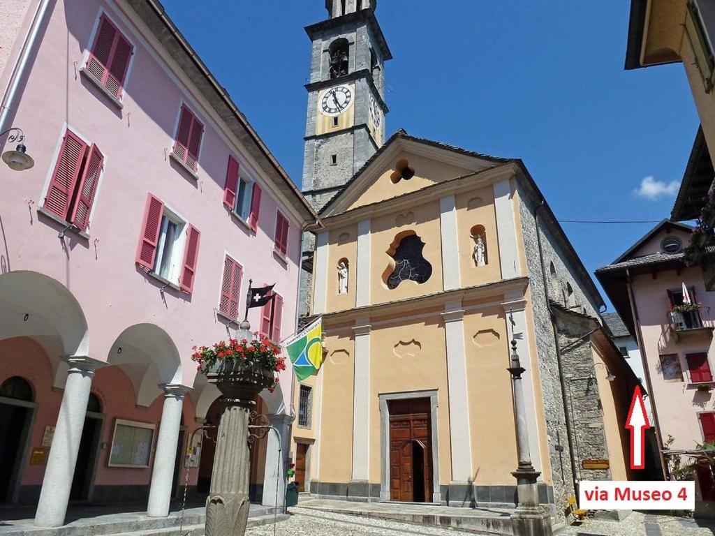 Casa Chiara Appartement Intragna Buitenkant foto